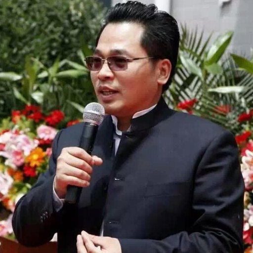 行政前台文员